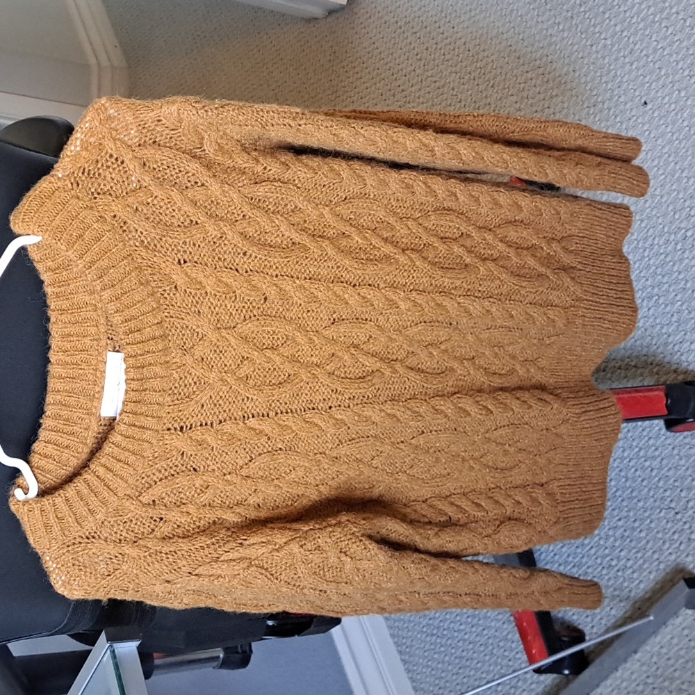Large top